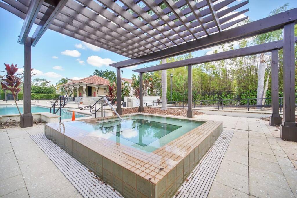 Charming 4Br Family Townhouse Inside Disney Resort Area أورلاندو المظهر الخارجي الصورة