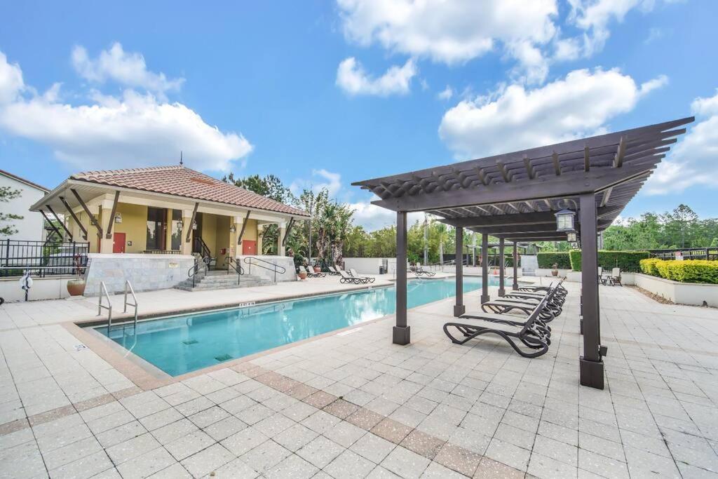 Charming 4Br Family Townhouse Inside Disney Resort Area أورلاندو المظهر الخارجي الصورة